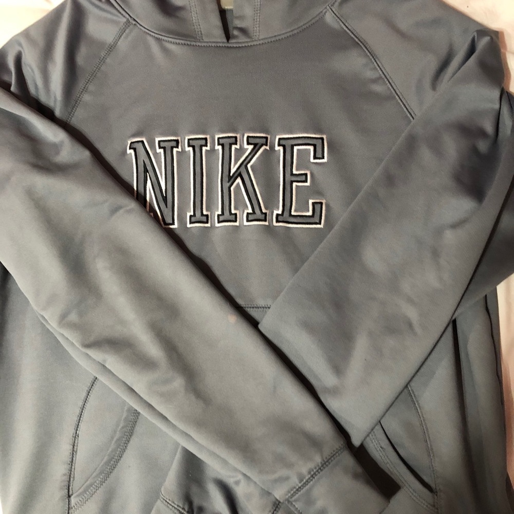 women’s sweatshirt